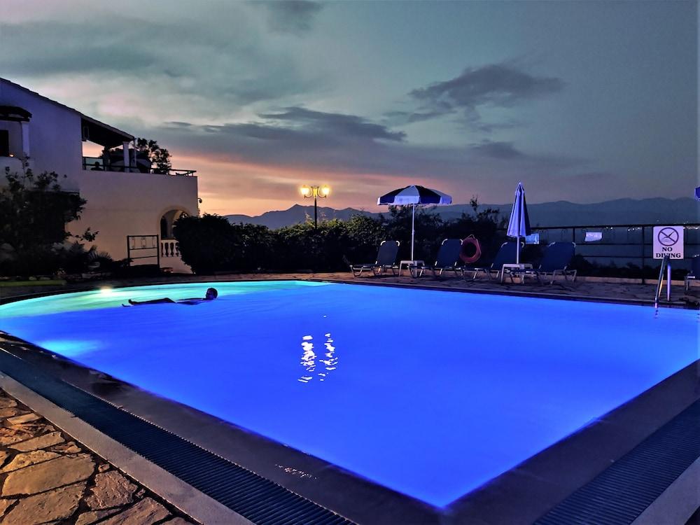 Dionysos Apartments Apraos Esterno foto